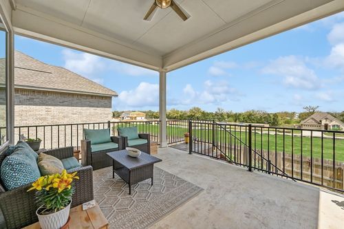 113 Cibolo Creek Loop, Bastrop, TX, 78602-2246 | Card Image