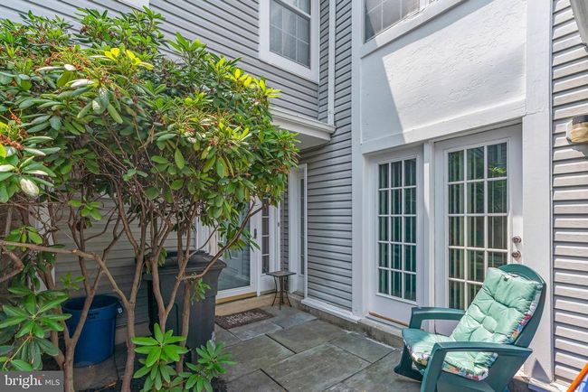 26 Tindal Springs Ct, Townhouse with 3 bedrooms, 3 bathrooms and null parking in MONTGOMERY VILLAGE MD | Image 4