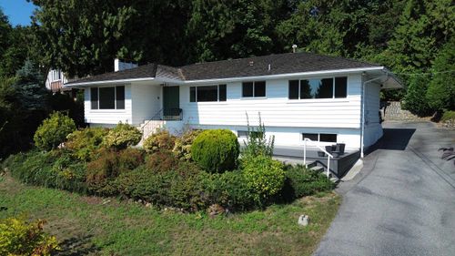 1895 Rosebery Ave, West Vancouver, BC, V7V2Z5 | Card Image