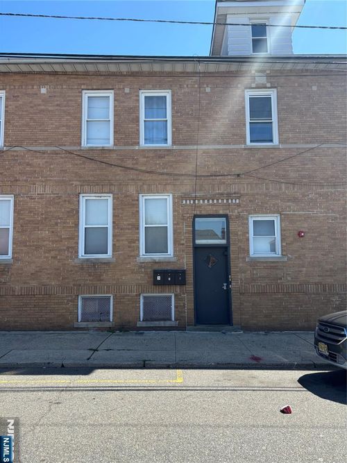 98 Macarthur Ave, Garfield, NJ, 07026-1776 | Card Image