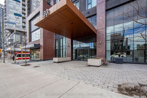 1905-130 River St, Toronto, ON, M5A0R8 | Card Image