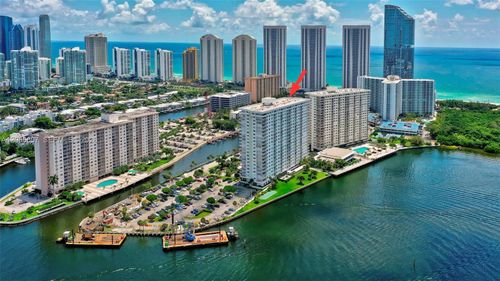 1420-500 Bayview Dr, Sunny Isles Beach, FL, 33160-4778 | Card Image