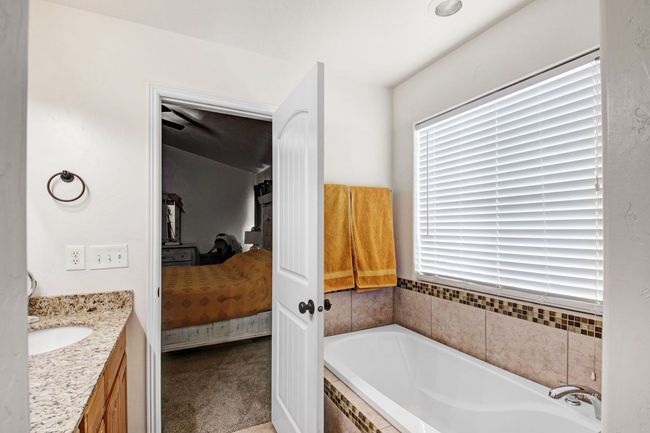 436 Country Club Plz, House other with 4 bedrooms, 2 bathrooms and null parking in Spring Creek NV | Image 15
