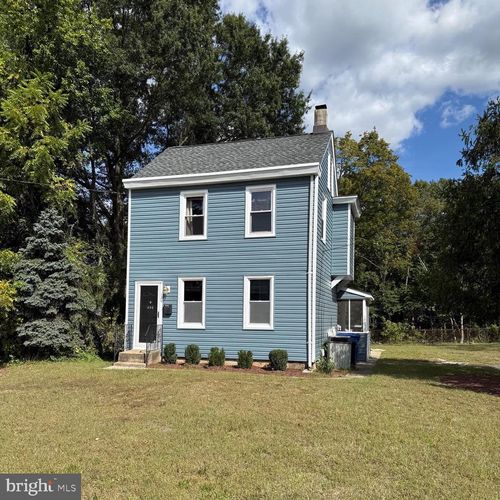 496 Delaware Ave, ROEBLING, NJ, 08554-1912 | Card Image