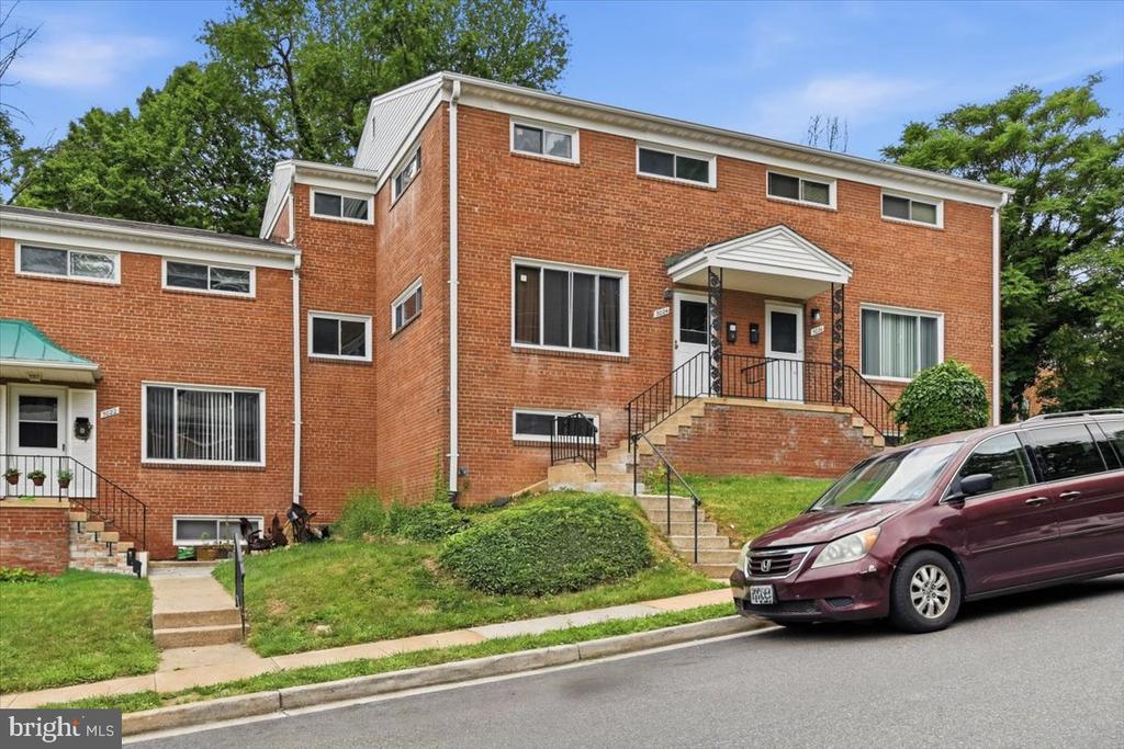 Residential Lease in ARLINGTON 2
