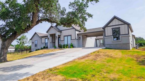 104 Lazy Oak Pl, Spicewood, TX, 78669-2288 | Card Image