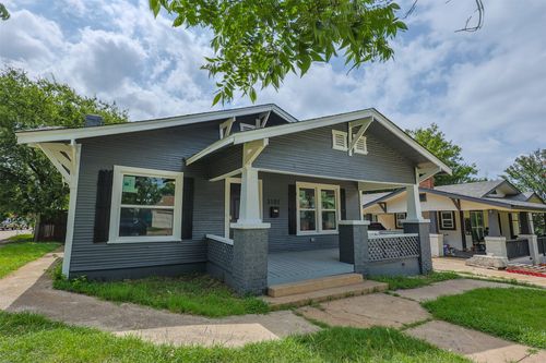 3101 Erie St, Fort Worth, TX, 76112-7034 | Card Image
