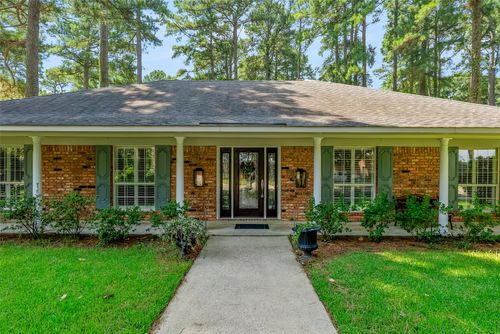 720 Cobblestone Dr, Shreveport, LA, 71106-7208 | Card Image