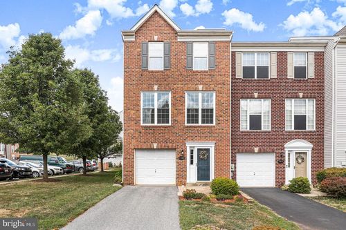 2100 Paxton Ter, FREDERICK, MD, 21702-5976 | Card Image
