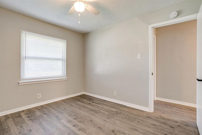 1909 Balla Way, House other with 3 bedrooms, 2 bathrooms and null parking in Grand Prairie TX | Image 27