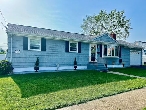 65 Patchen St, Stratford, CT, 06615-5644 | Card Image