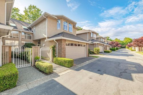 13-6211 Boundary Dr W, Surrey, BC, V3X3G7 | Card Image