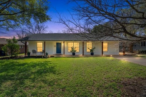 1605 Ridgemont Dr, Austin, TX, 78723-2552 | Card Image