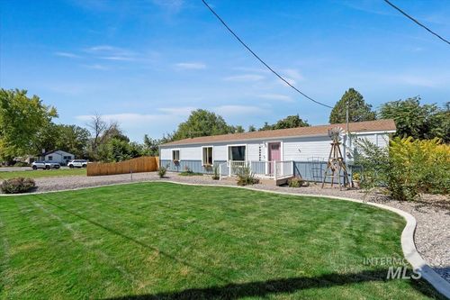 513 Randolph St, Melba, ID, 83641-5116 | Card Image