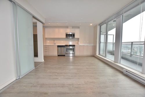 2305-13303 Central Ave, Surrey, BC, V3T0K6 | Card Image