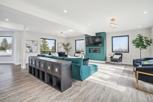 1585 Kerns Rd, House other with 7 bedrooms, 4 bathrooms and 6 parking in Burlington ON | Image 5