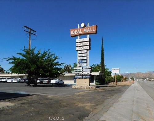 c-g-56669 29 Palms Hwy, Yucca Valley, CA, 92284-5234 | Card Image