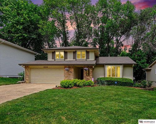 3202 Redwing Dr, Bellevue, NE, 68123-2157 | Card Image
