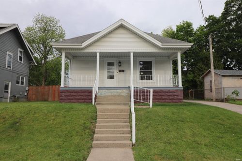 354 N Oneil Street, Frankfort, IN, 46041 | Card Image