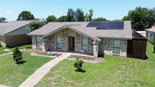 3521 Whitney Dr, Carrollton, TX, 75007-3214 | Card Image