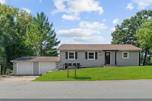 14858 Oakland Beach Ave Se, Prior Lake, MN, 55372-1419 | Card Image