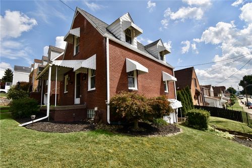 1000 Ewing St, Arnold, PA, 15068-2103 | Card Image
