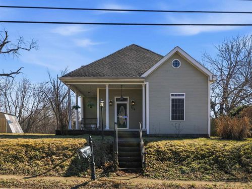 726 Main St, Corydon, KY, 42406-9681 | Card Image