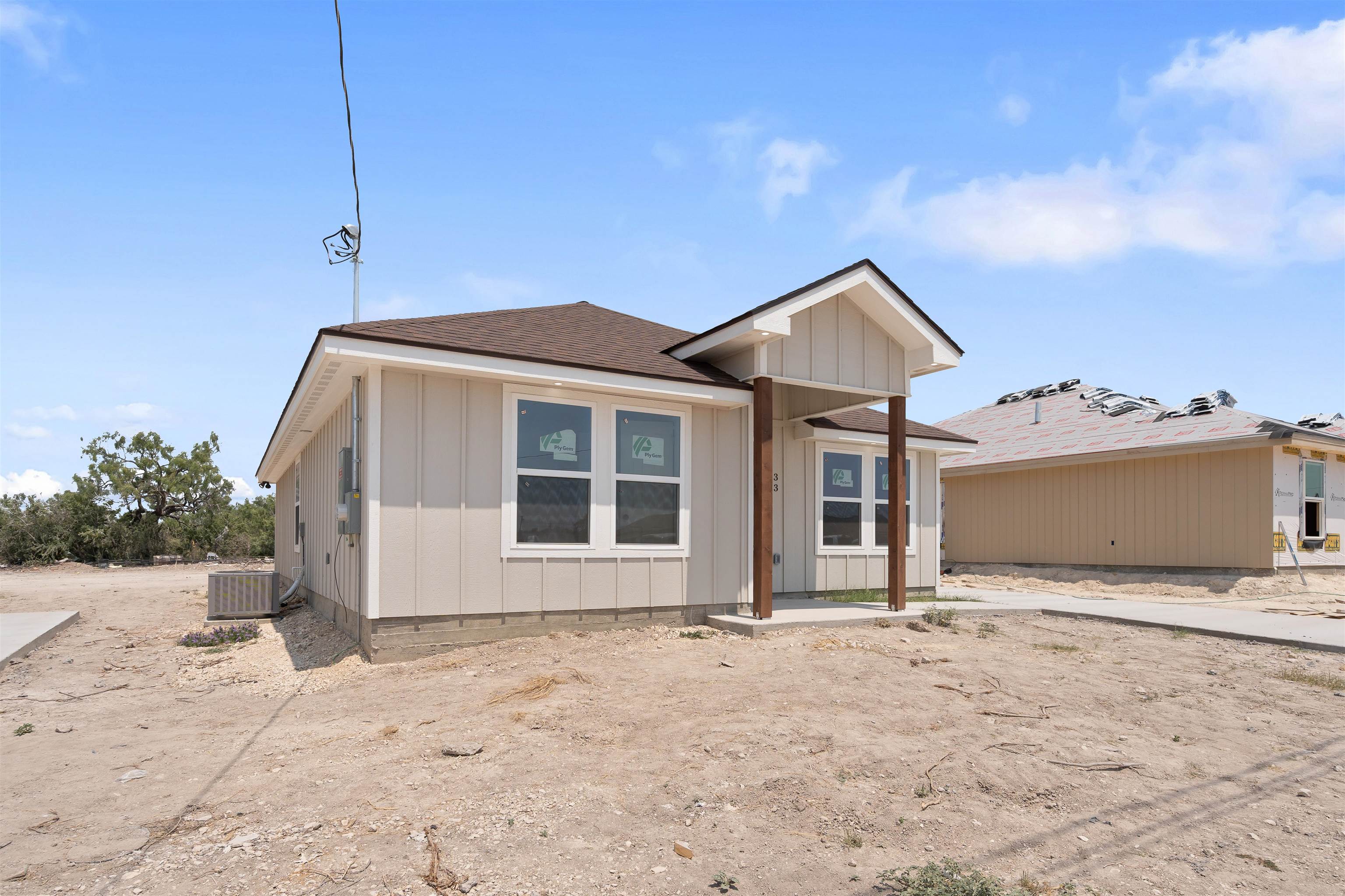 Residential in Del Rio 3