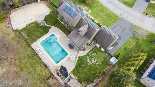 2 Wingfoot Ln, Millbury, MA, 01527-3375 | Card Image