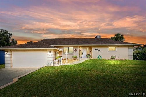 3945 N Timucua Pt, CRYSTAL RIVER, FL, 34428-6209 | Card Image