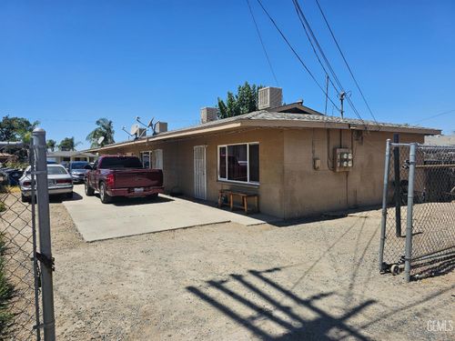 1010 Dover St, Delano, CA, 93215-2630 | Card Image