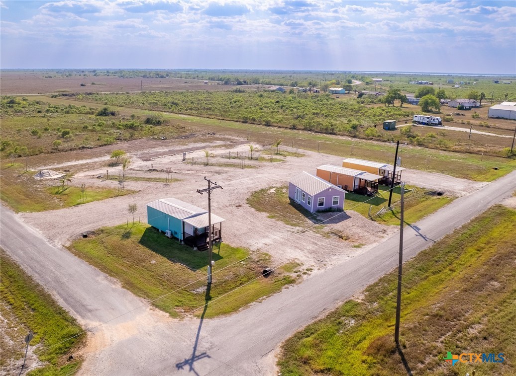 Quailrun Ave, Port Lavaca, TX 77979
