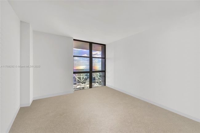 APT-1804 - 3031 N Ocean Blvd, Condo with 2 bedrooms, 2 bathrooms and null parking in Fort Lauderdale FL | Image 12