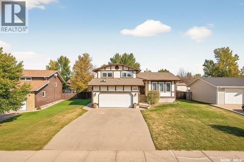 133 Wood Lily Dr, Moose Jaw, SK, S6J1E9 | Card Image