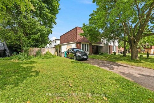 6 Tamarack Crt, Cambridge, ON, N3C3A8 | Card Image