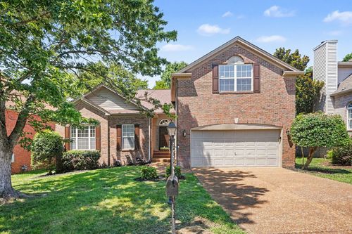 4844 Peninsula Pointe Dr, Hermitage, TN, 37076-3662 | Card Image