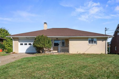 2354 Ritchie St, Aliquippa, PA, 15001-2144 | Card Image