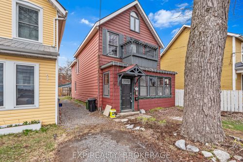 212 Rideau St, Kingston, ON, K7K3A4 | Card Image
