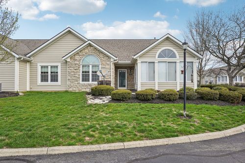 6370 Pinehurst Pointe, Westerville, OH, 43082-9736 | Card Image
