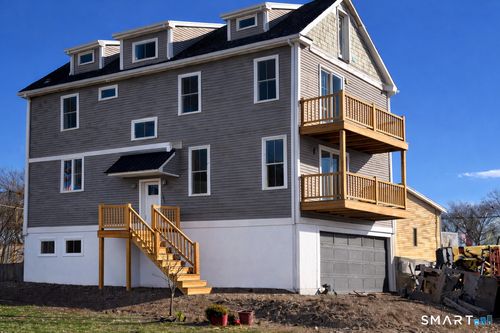 35 Beachland Ave, Milford, CT, 06460-7409 | Card Image