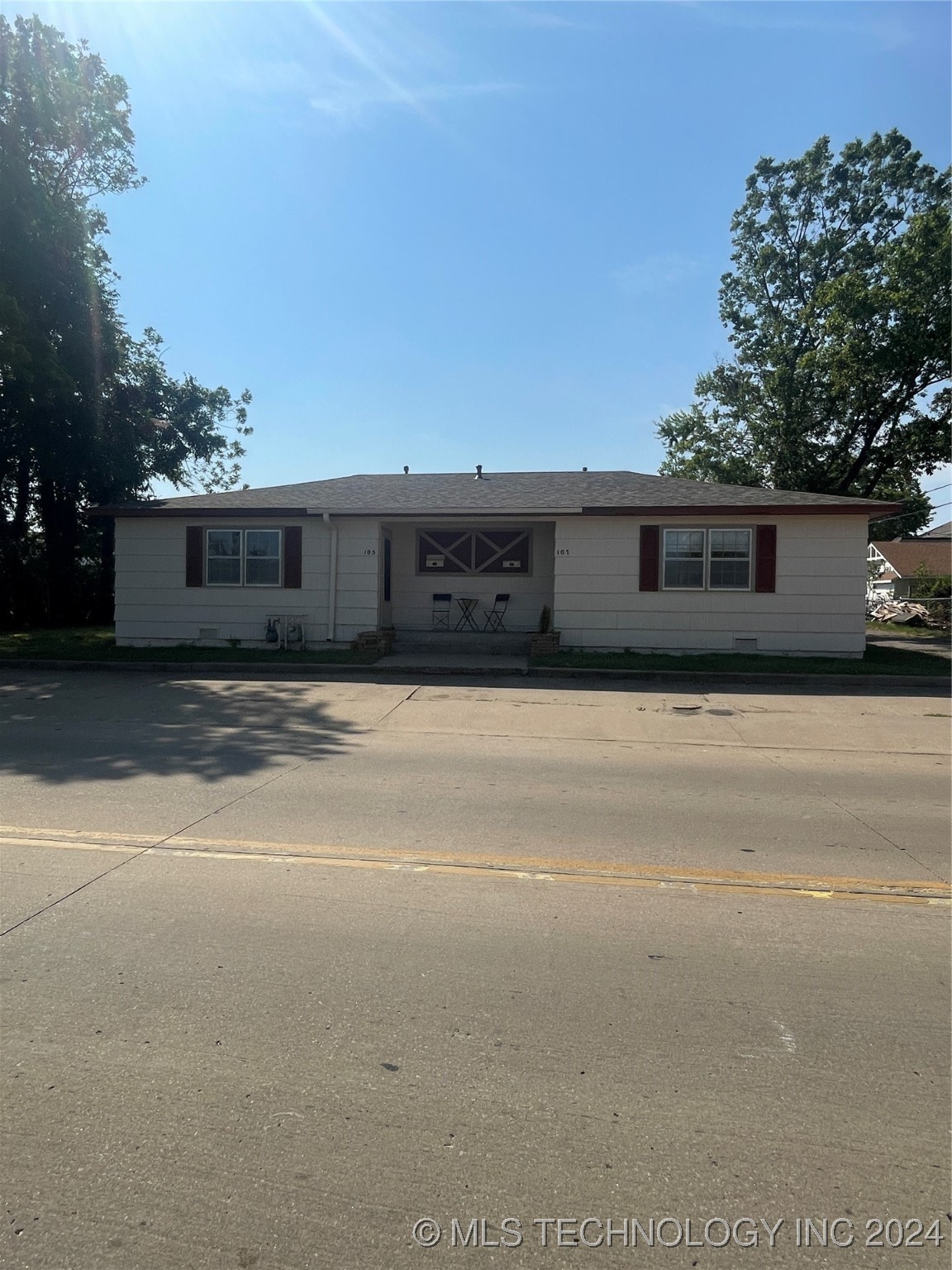 Florence Ave, Claremore, OK 74017