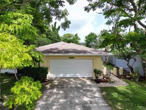 13009 Club Dr, HUDSON, FL, 34667-2173 | Card Image