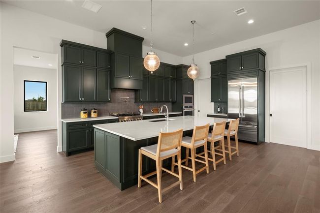 Kitchen | Image 9