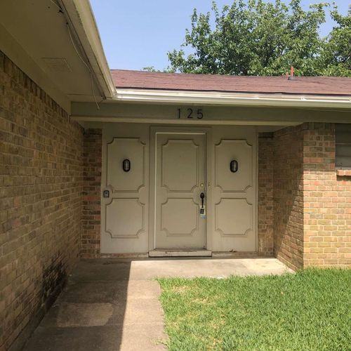 125 N Jessup St, Alvarado, TX, 76009-3231 | Card Image