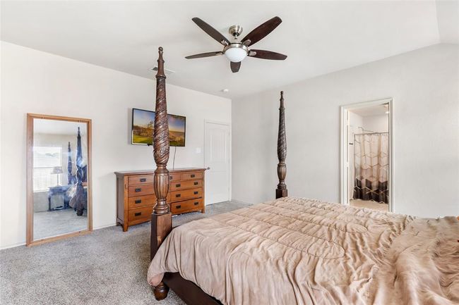 The primary bedroom | Image 21