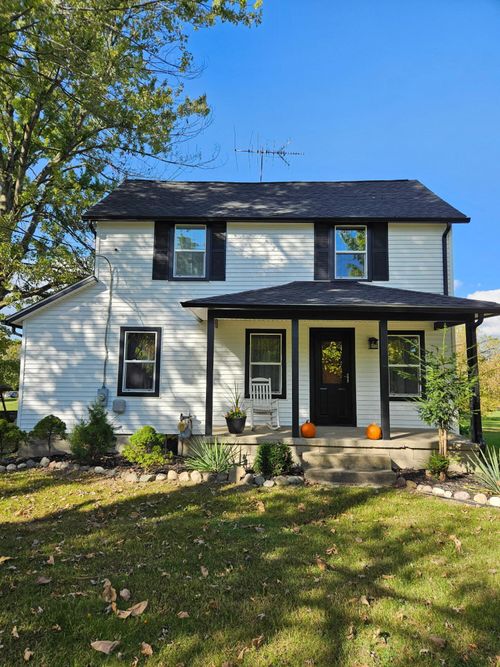 7945 Willow Rd, Milan, MI, 48160-9714 | Card Image