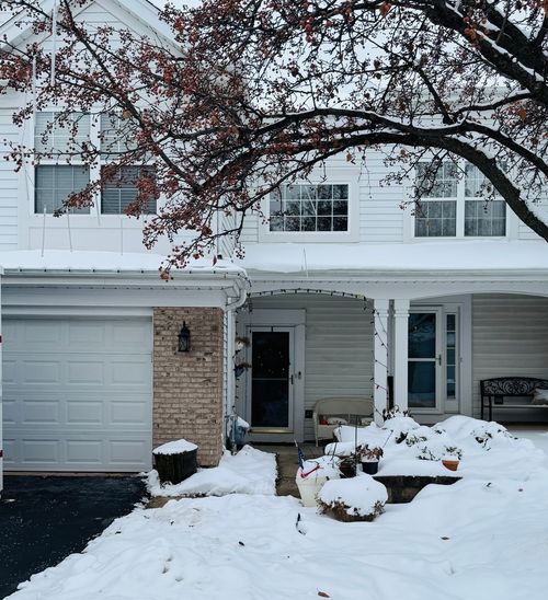 2745-2745 Borkshire Ln, Aurora, IL, 60502-4428 | Card Image