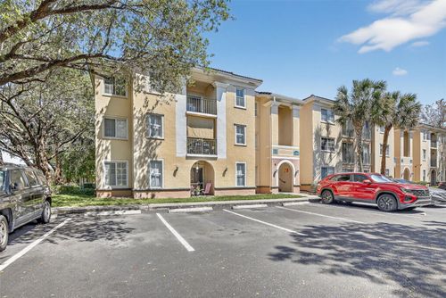 apt-301-2496 Centergate Dr, Miramar, FL, 33025-7283 | Card Image