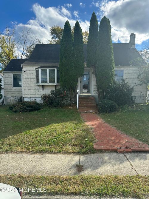 4 Clarence Ave, Elberon, NJ, 07740-4819 | Card Image