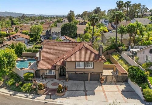 5034 Vista Montana, Yorba Linda, CA, 92886 | Card Image